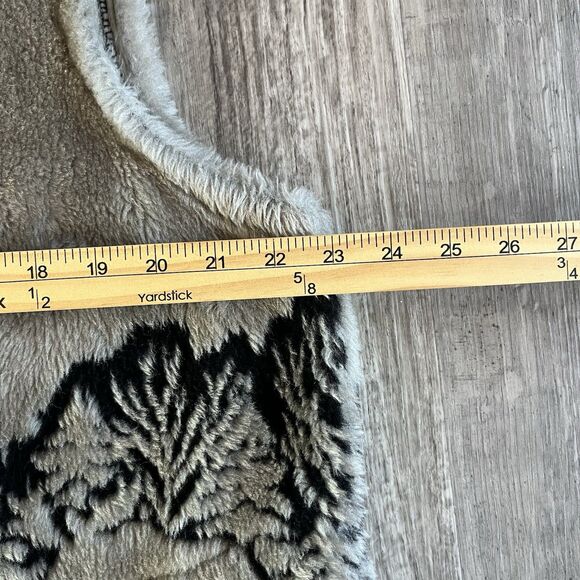 Andrea Faye Womens XL Fleece Vest Cozy Cabincore Wildlife Outdoors Camp Hike - Picture 4 of 10